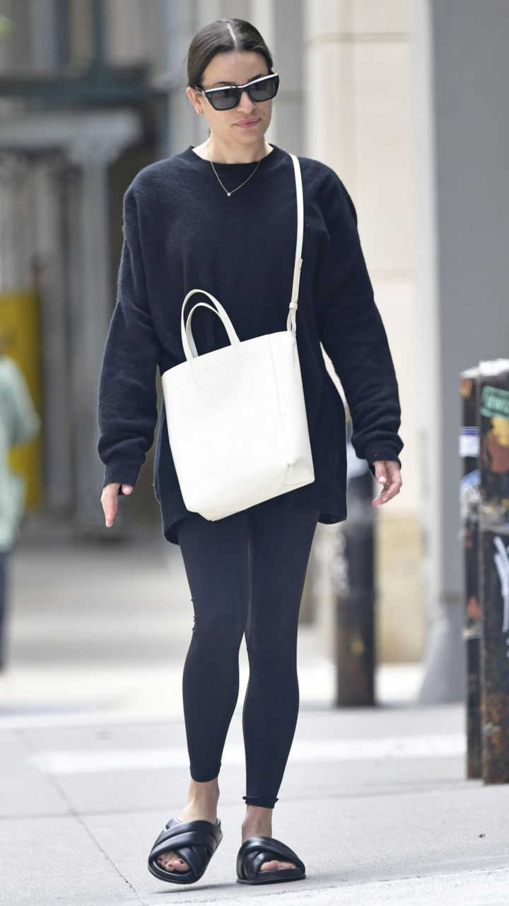 GIRL.BLACK: LEA MICHELE LEAVES A SALON, IN NEW YORK. ABSOLUTE STYLE.