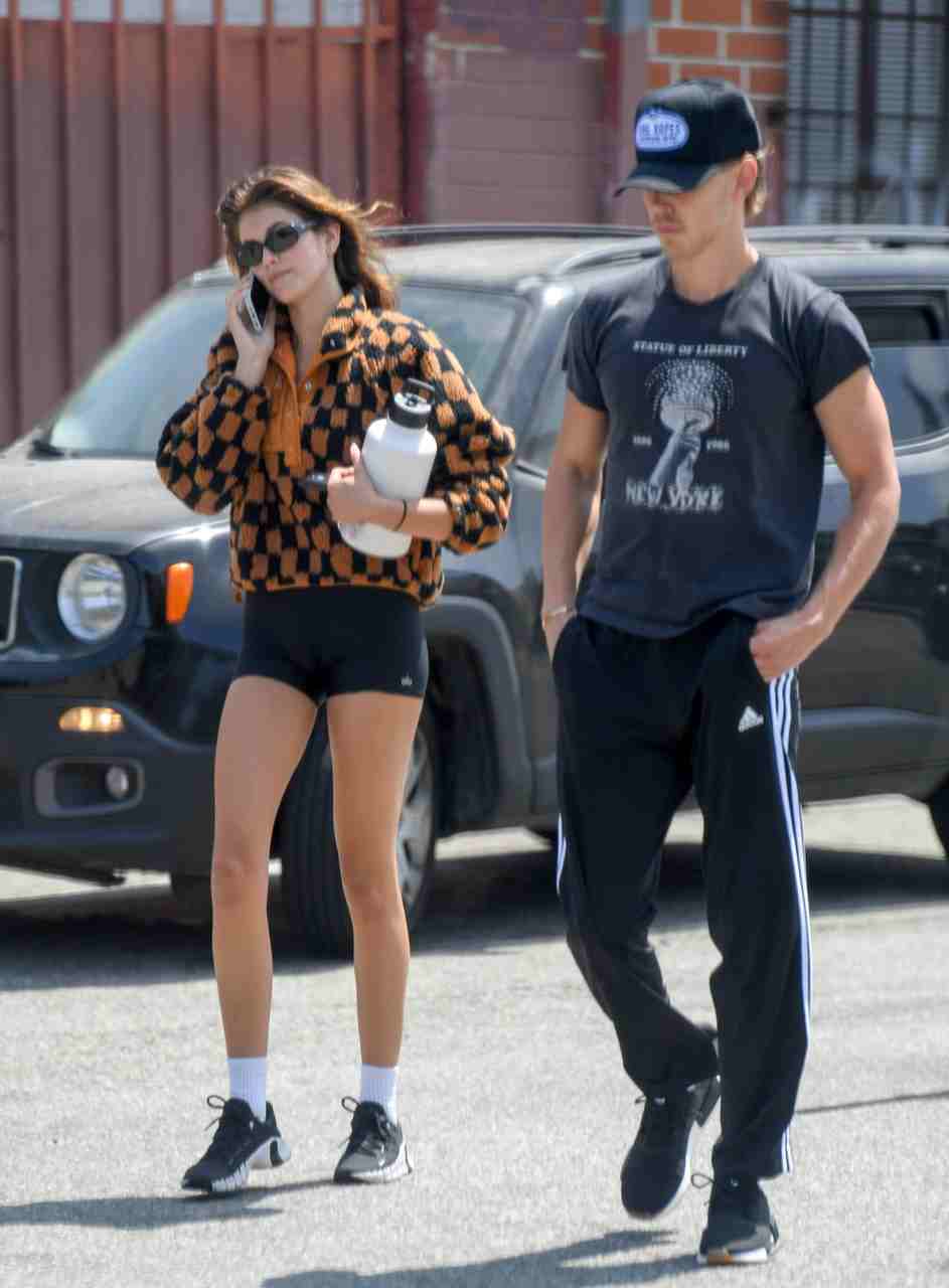 GIRL.BLACK: KAIA GERBER, IN LOS ANGELES. SUMPTUOUS STYLE.