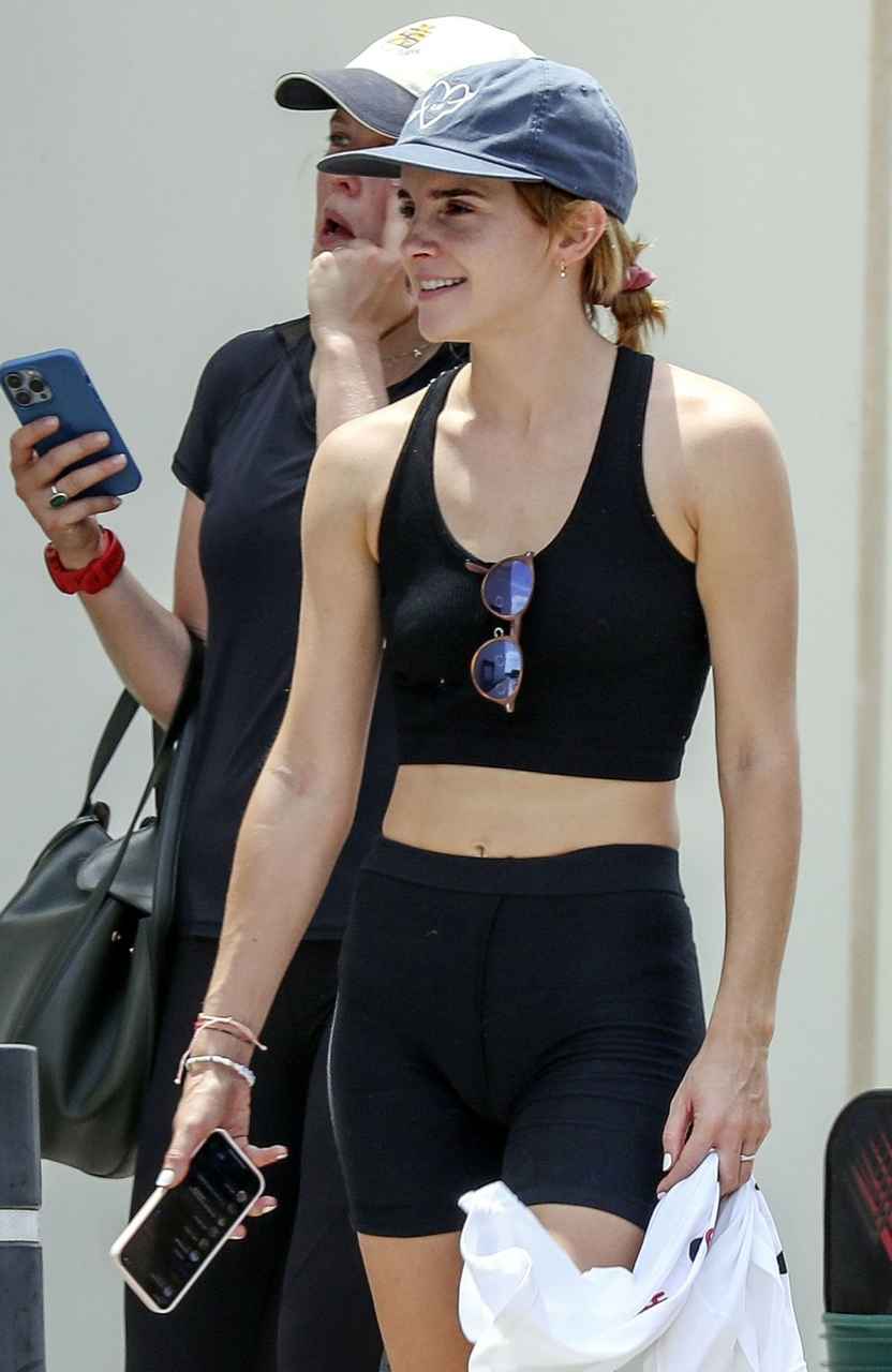 GIRL.BLACK: EMMA WATSON. HOLIDAY, IN IBIZA. AWESOME STYLE.