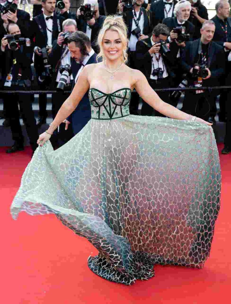 GIRL.BLACK: TALLIA STORM. RED CARPET, AT CANNES. EXUBERANT STYLE.