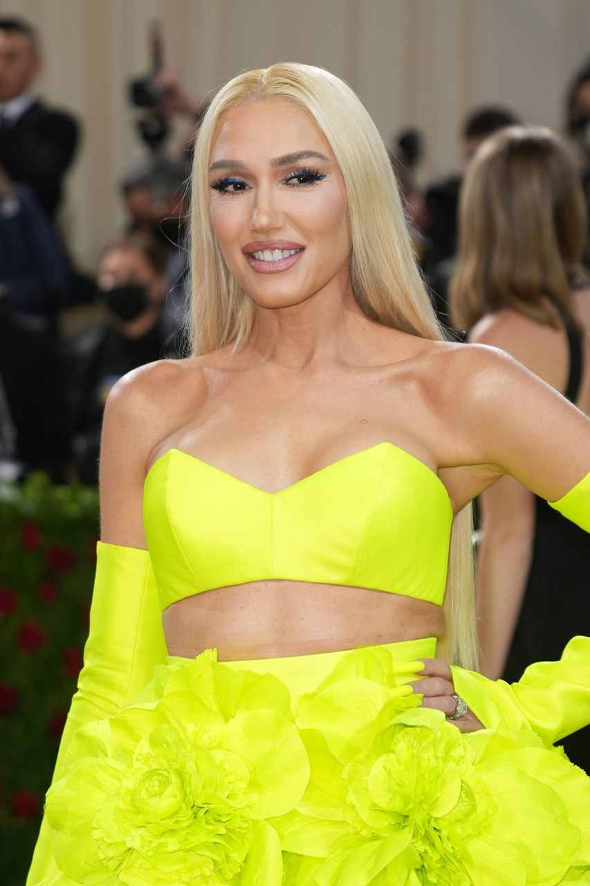 GIRL.BLACK: GWEN STEFANI. MET GALA. STYLE WITHOUT CONCESSIONS.