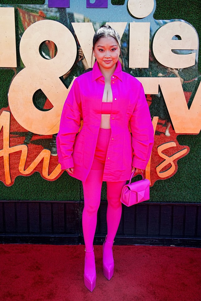 GIRL.BLACK: LANA CONDOR. MTV MOVIE & TV AWARDS. PERFECT STYLE.